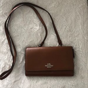 Authentic Coach wallet on a chain